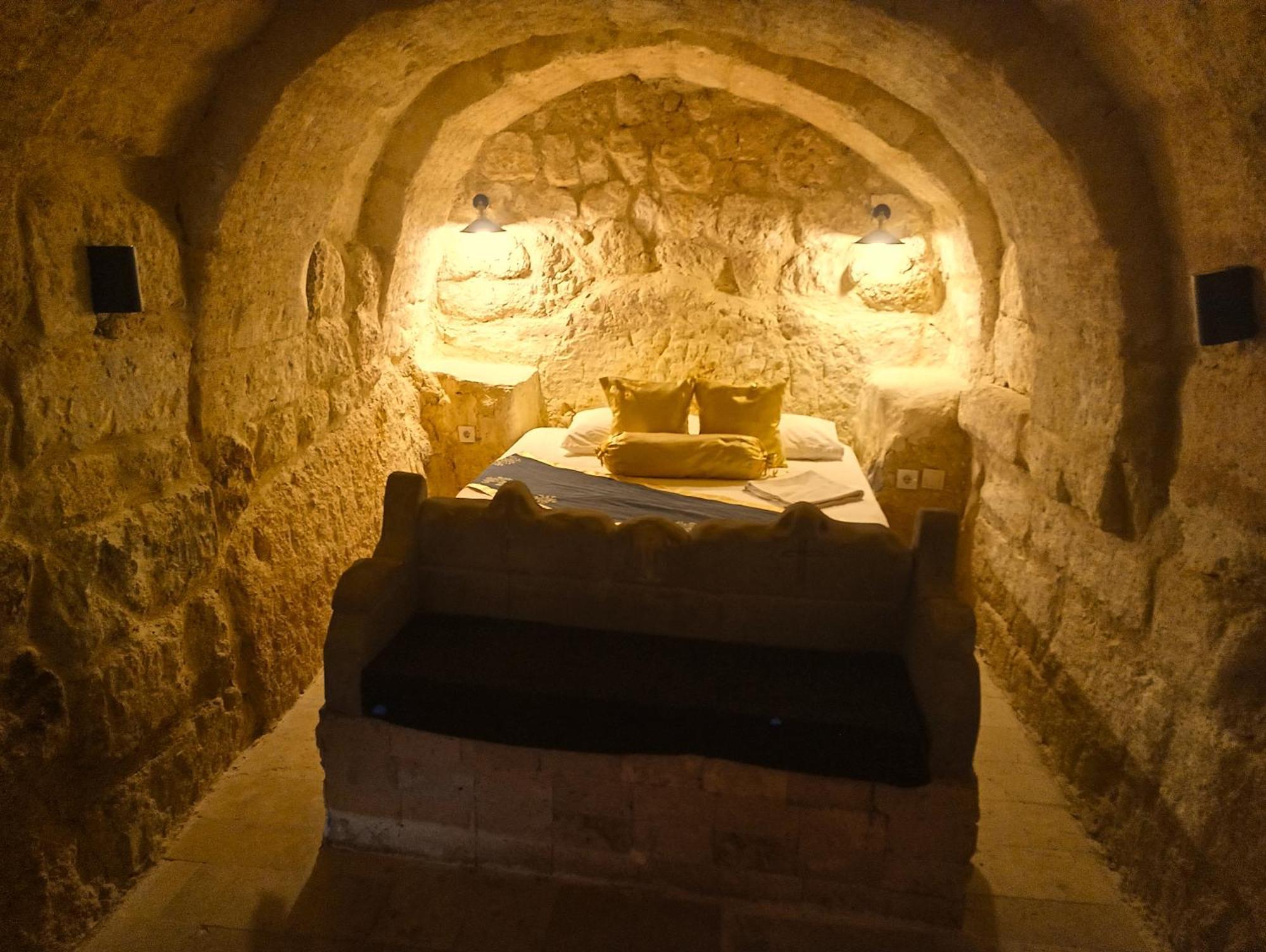 Stone Age Cappadocia Hotel เนฟซิเฮียร์ ภายนอก รูปภาพ