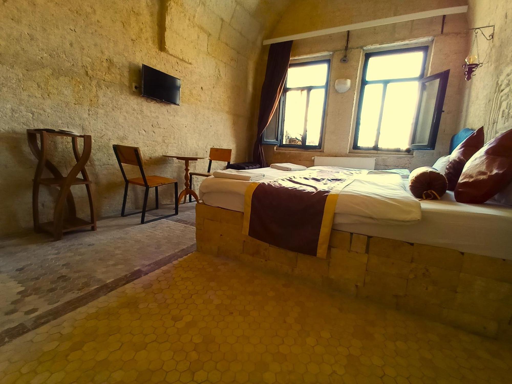 Stone Age Cappadocia Hotel เนฟซิเฮียร์ ภายนอก รูปภาพ