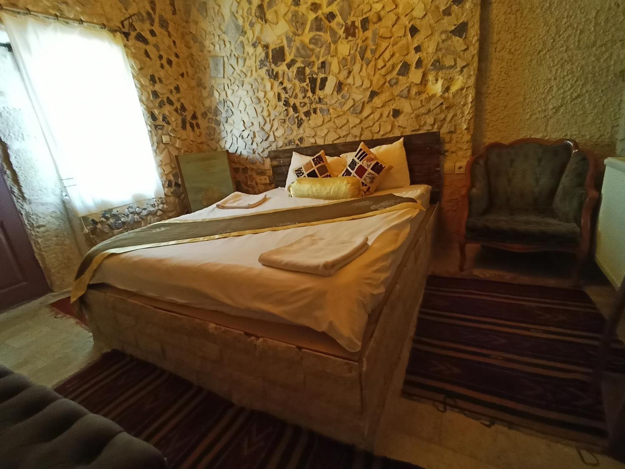 Stone Age Cappadocia Hotel เนฟซิเฮียร์ ภายนอก รูปภาพ