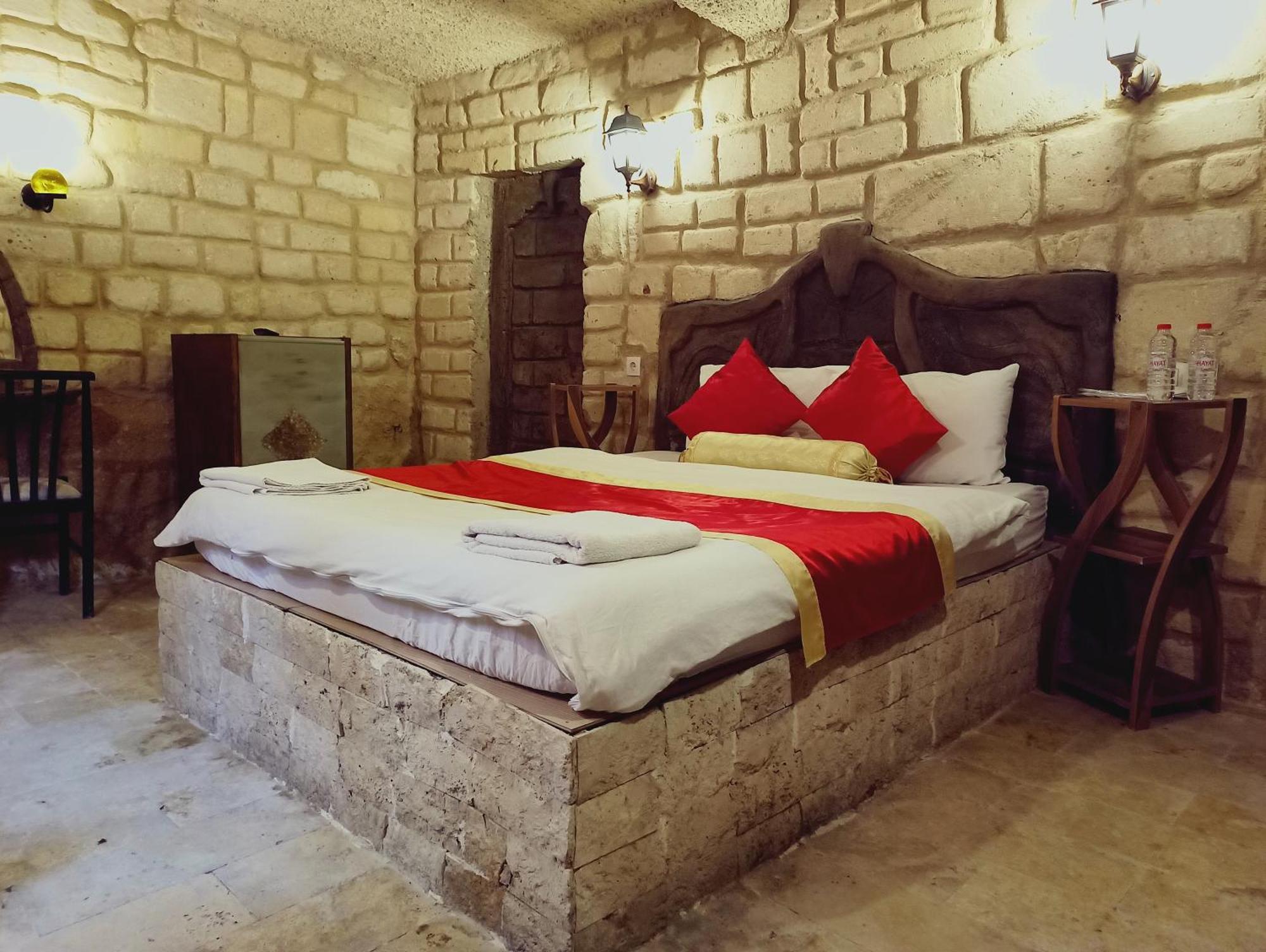 Stone Age Cappadocia Hotel เนฟซิเฮียร์ ภายนอก รูปภาพ