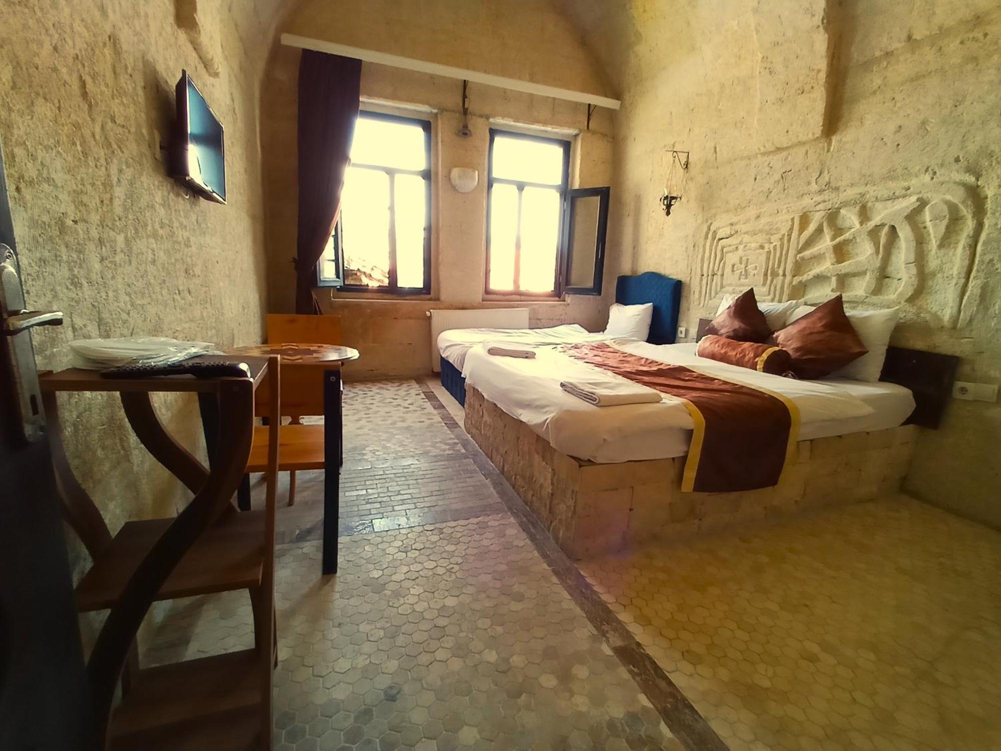 Stone Age Cappadocia Hotel เนฟซิเฮียร์ ภายนอก รูปภาพ