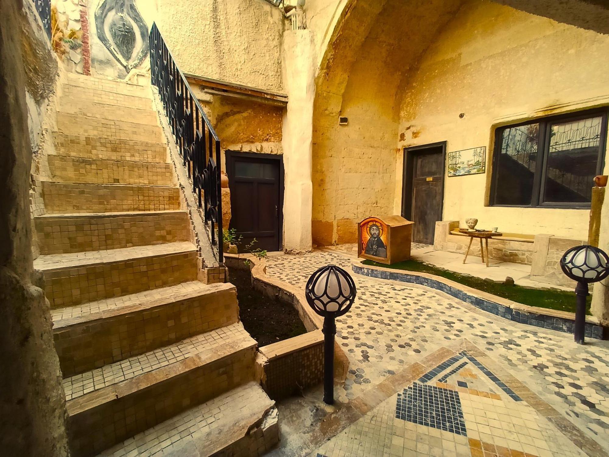 Stone Age Cappadocia Hotel เนฟซิเฮียร์ ภายนอก รูปภาพ